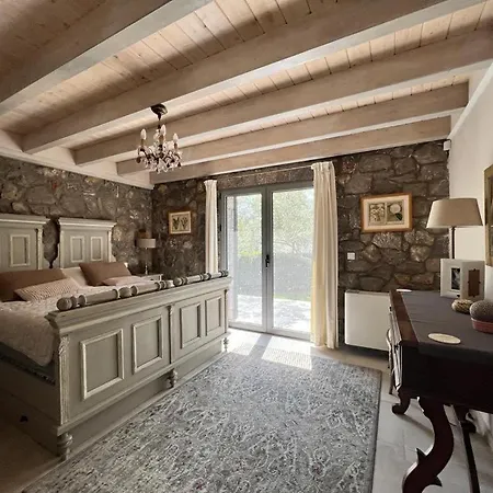 Olivias Nyaraló Ájosz Minász