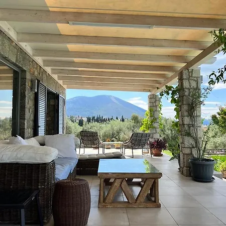 Aegean Horizon - Retreat For 6 With Private Pool & Sea Views Of Evia Near Athens