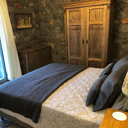 Hébergement de vacances Aegean Horizon - Retreat For 6 With Private Pool & Sea Views Of Evia Near Athens Saint Minas
